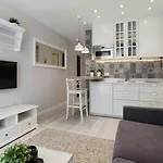 Classy Design 4*