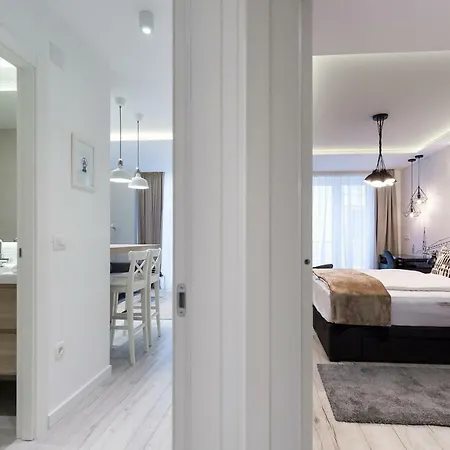 Konukevi Classy Design 4*