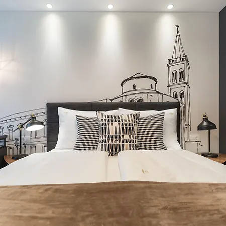 Πανσιόν Classy Design Ζαντάρ