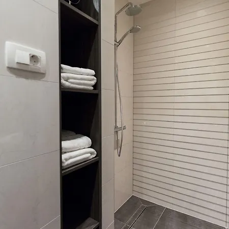 Πανσιόν Classy Design Ζαντάρ