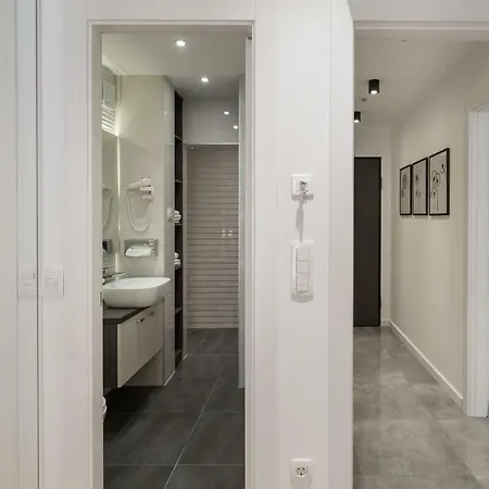 Gostinjska kuća Classy Design 4*